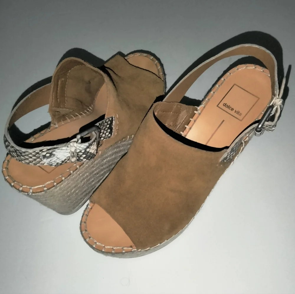 Dolce Vita (Size 8.5) Camel Brown Suede Animal Print Strap Espadrille Sandals